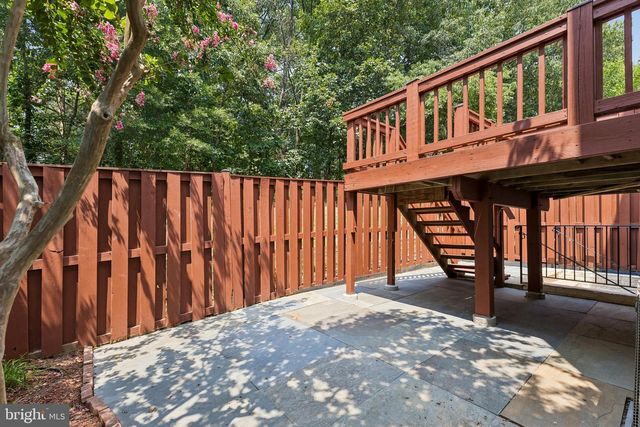 5556 JOWETT CT, Alexandria, VA 22315