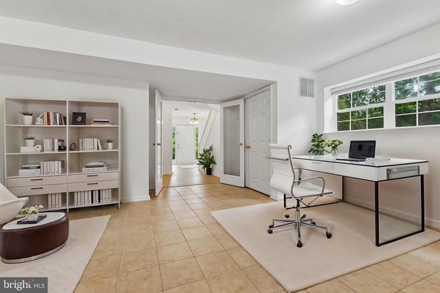 5556 JOWETT CT, Alexandria, VA 22315