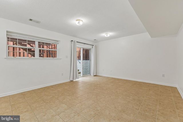 5556 JOWETT CT, Alexandria, VA 22315