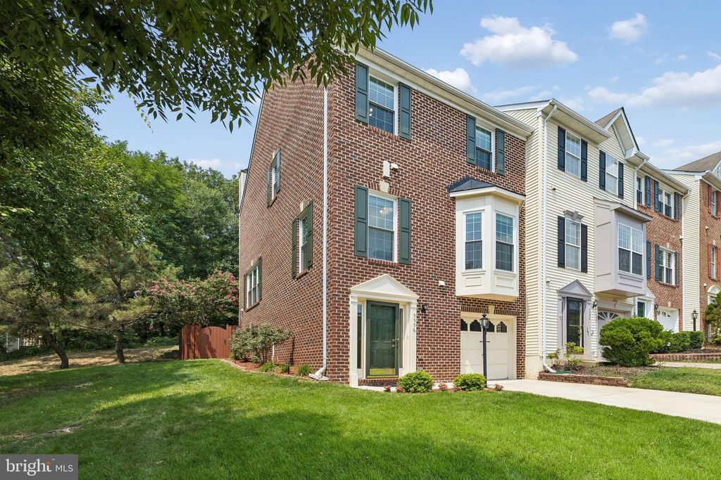5556 JOWETT CT, Alexandria, VA 22315