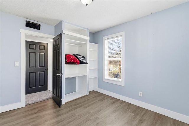 1006 Grandview Boulevard, Kansas City, KS 66102