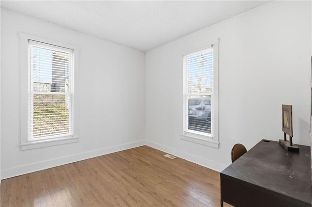 1006 Grandview Boulevard, Kansas City, KS 66102