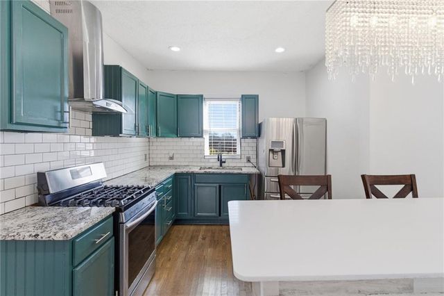 1006 Grandview Boulevard, Kansas City, KS 66102