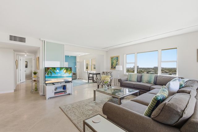 1200 Hibiscus Avenue 1101, Pompano Beach, FL 33062