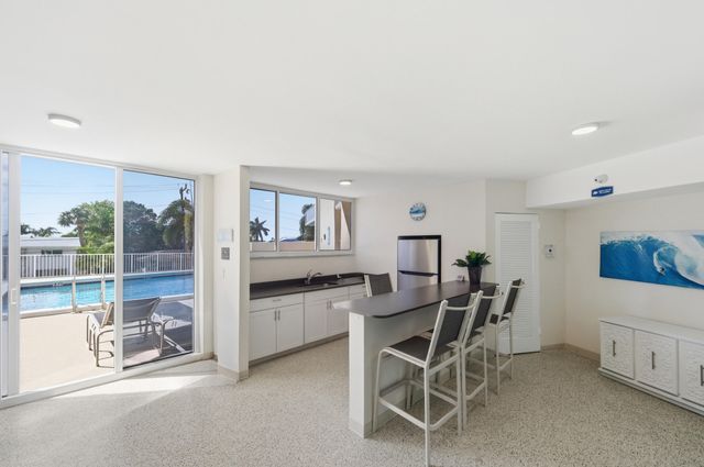 1200 Hibiscus Avenue 1101, Pompano Beach, FL 33062