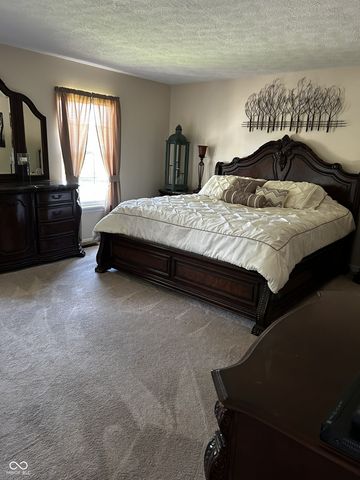 535 Bitter Bark Lane, Indianapolis, IN 46227