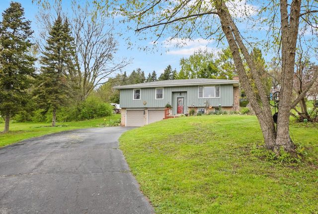 W293S3017 Ancestral DRIVE, Waukesha, WI 53188