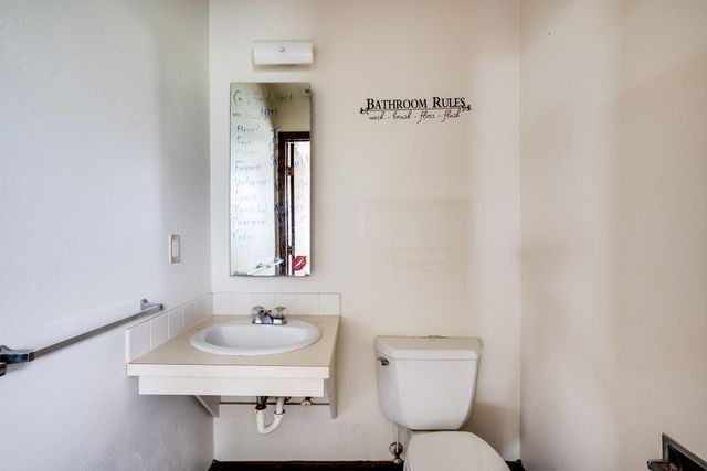 3017 E Shadybrook, Wichita, KS 67214