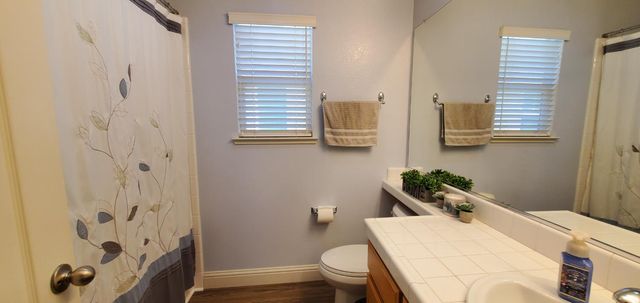 2602 Country Manor Dr, Riverbank, CA 95367