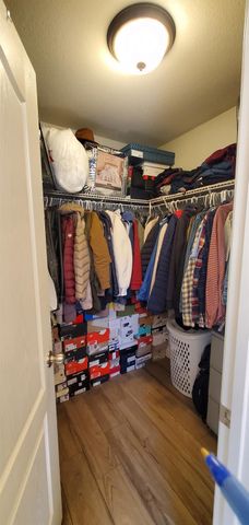 2602 Country Manor Dr, Riverbank, CA 95367