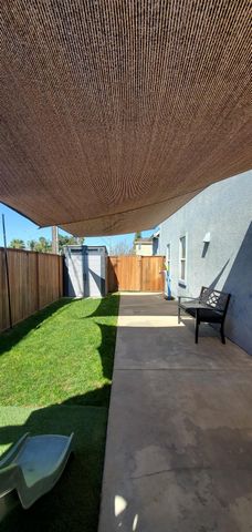 2602 Country Manor Dr, Riverbank, CA 95367