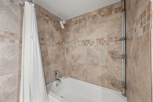 1100 Brighton Drive D, Arlington, TX 76012