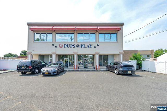 85A Walnut Street, Montclair, NJ 07042