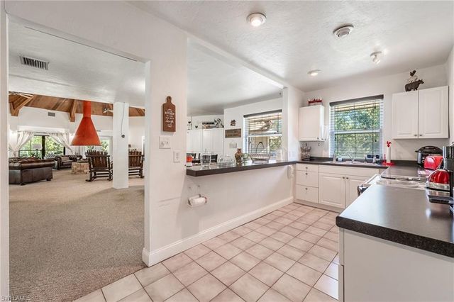 2348 Nine Mile RD, Labelle, FL 33935