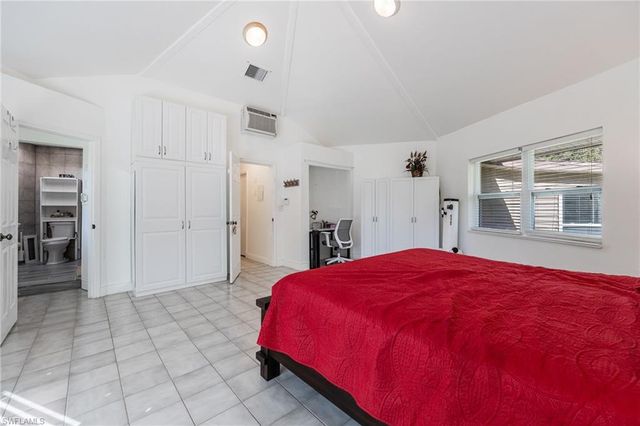 2348 Nine Mile RD, Labelle, FL 33935