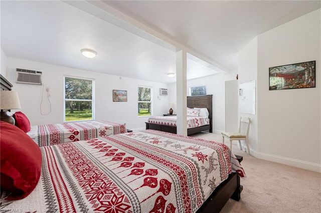 2348 Nine Mile RD, Labelle, FL 33935