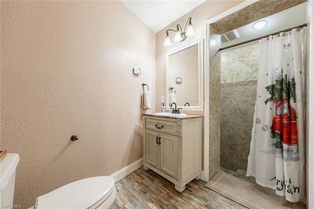 2348 Nine Mile RD, Labelle, FL 33935