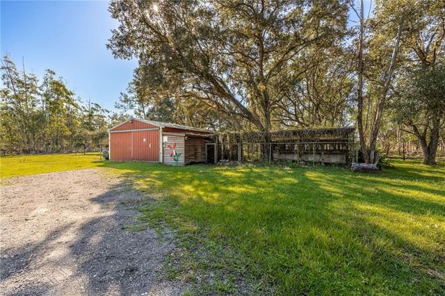 2348 Nine Mile RD, Labelle, FL 33935