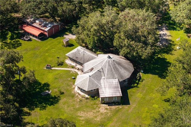 2348 Nine Mile RD, Labelle, FL 33935