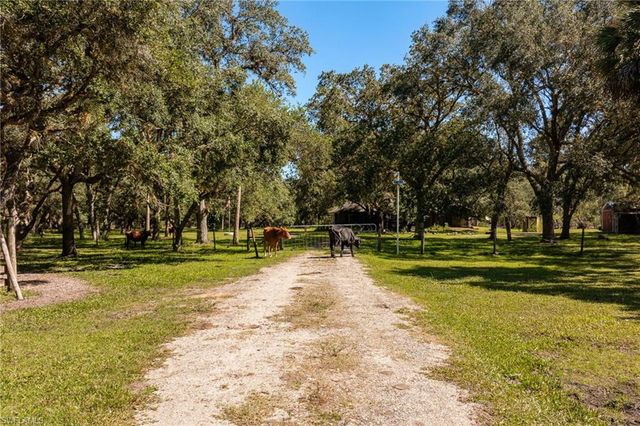 2348 Nine Mile RD, Labelle, FL 33935
