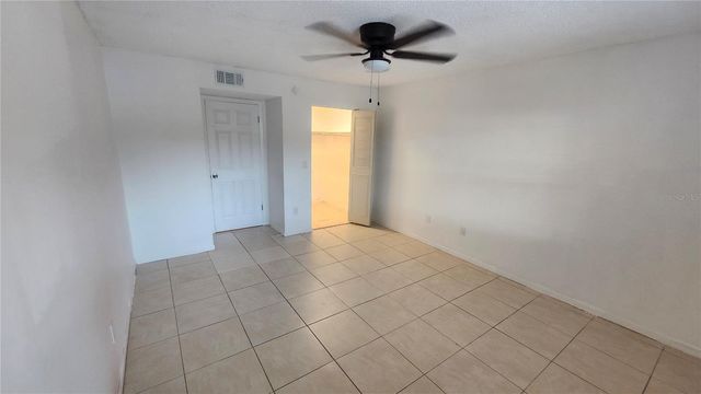 3147 29TH AVENUE N 203, St Petersburg, FL 33713