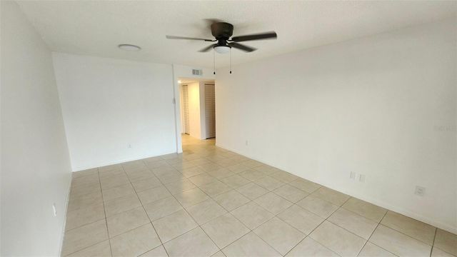 3147 29TH AVENUE N 203, St Petersburg, FL 33713