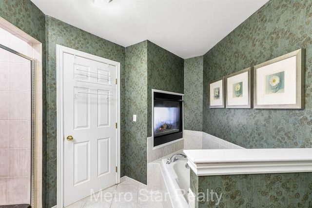 120 N Village Way Way, Canton, MI 48188