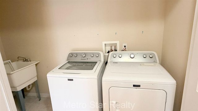 120 N Village Way Way, Canton, MI 48188
