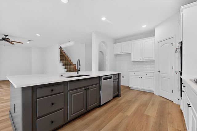 8617 Cobblestone, Austin, TX 78735