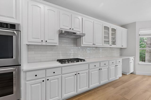 8617 Cobblestone, Austin, TX 78735