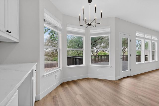 8617 Cobblestone, Austin, TX 78735