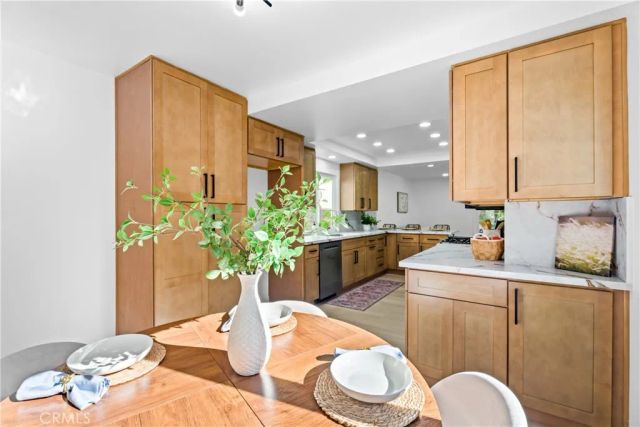 25532 Rhoda Drive, Mission Viejo, CA 92691