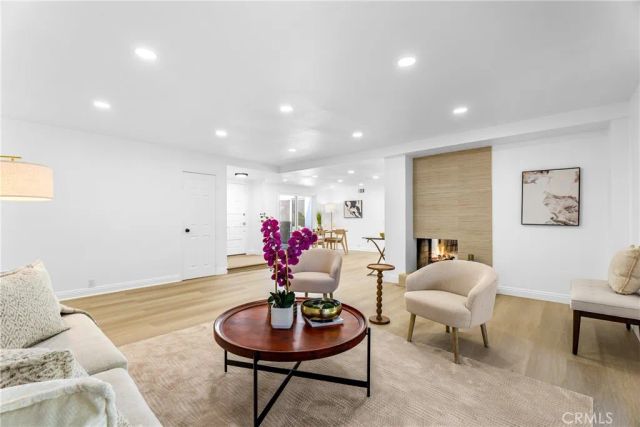 25532 Rhoda Drive, Mission Viejo, CA 92691