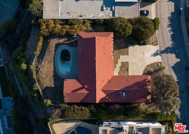 9323 Nightingale Drive, Los Angeles, CA 90069