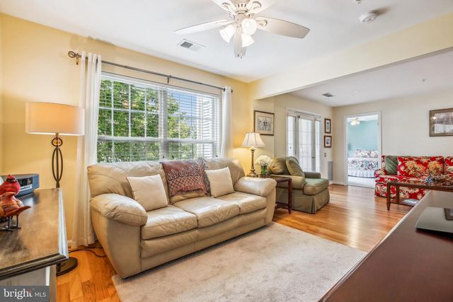 18808 SPARKLING WATER DR #16-202, Germantown, MD 20874