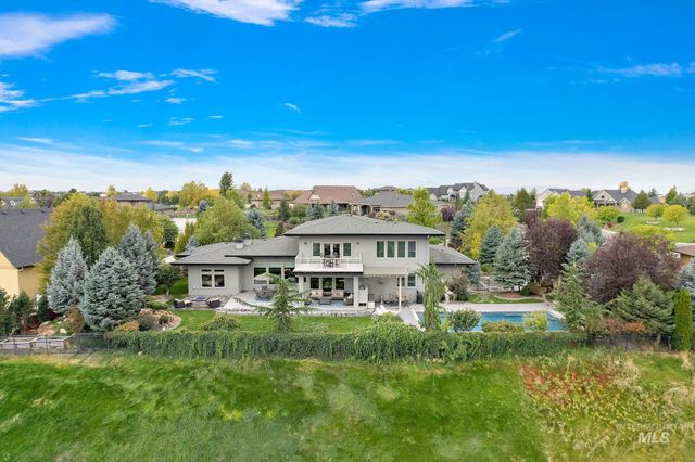 2156 E Hyper Dr, Meridian, ID 83642