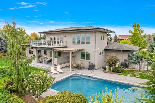 2156 E Hyper Dr, Meridian, ID 83642