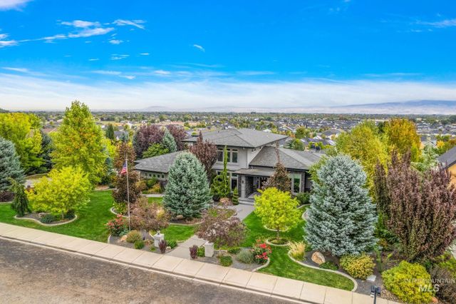 2156 E Hyper Dr, Meridian, ID 83642