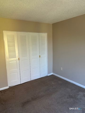 175 Mill Pond Road 214, Hamden, CT 06514