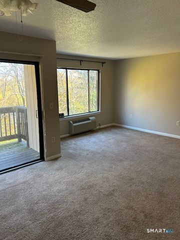 175 Mill Pond Road 214, Hamden, CT 06514