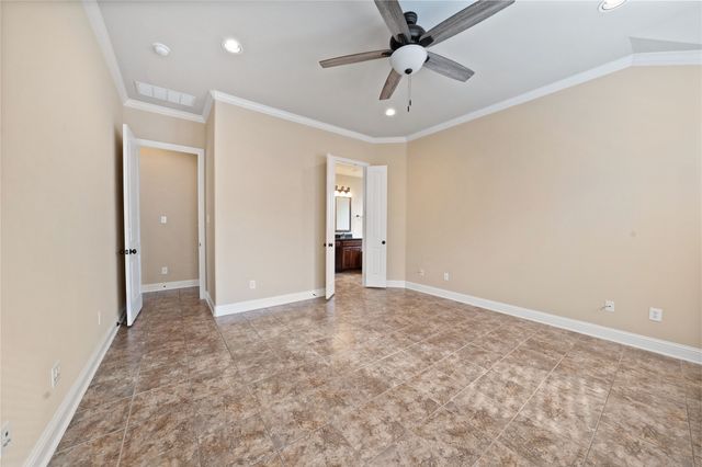 1806 Park Highland Way, Arlington, TX 76012