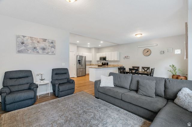 11007 S BIRCH CREEK RD, South Jordan, UT 84095