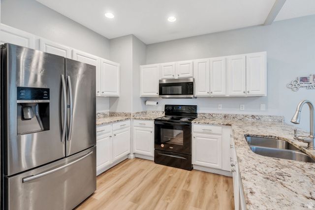 11007 S BIRCH CREEK RD, South Jordan, UT 84095