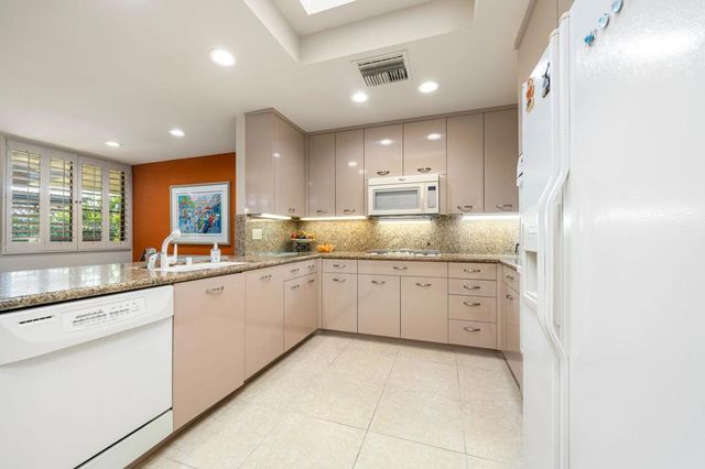 4 Rutgers Court, Rancho Mirage, CA 92270