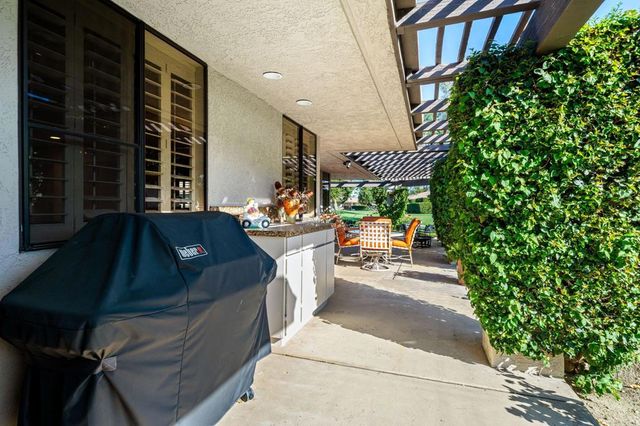 4 Rutgers Court, Rancho Mirage, CA 92270