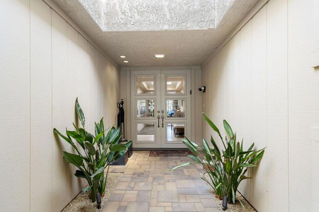 4 Rutgers Court, Rancho Mirage, CA 92270