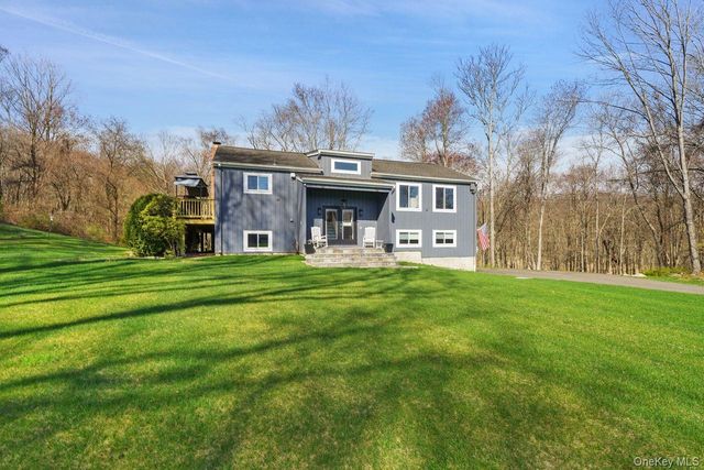 11 Bonny Drive, Somers, NY 10589