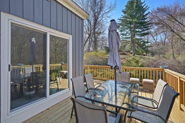 11 Bonny Drive, Somers, NY 10589