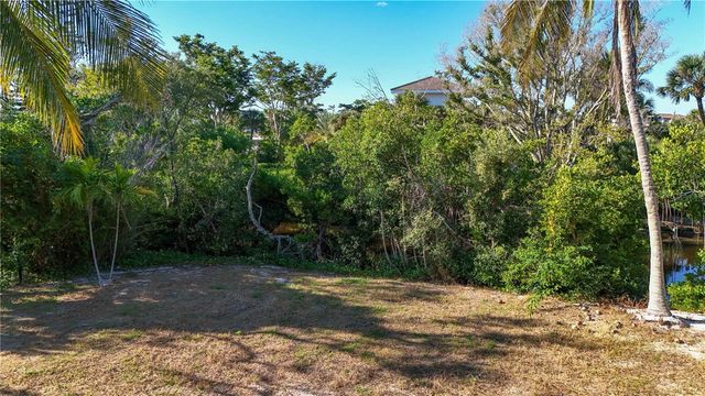 7340 PINE NEEDLE ROAD, Sarasota, FL 34242