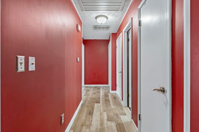 3637 S Fort Avenue, Springfield, MO 65807